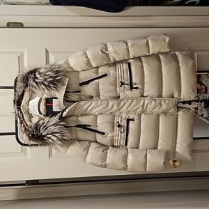 AUTH Moncler moncler aphroti white Size 0